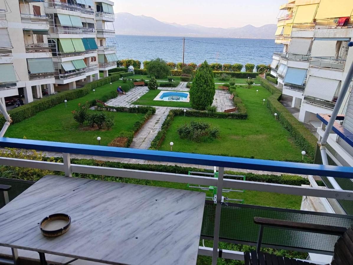 Apartment With Sea View Оропос Екстер'єр фото